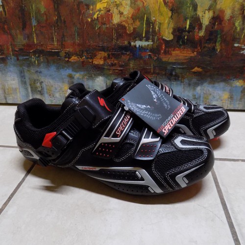 Scarpe nuove specializzate