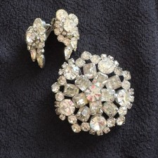 1950’s Rhinestone Pin Brooch