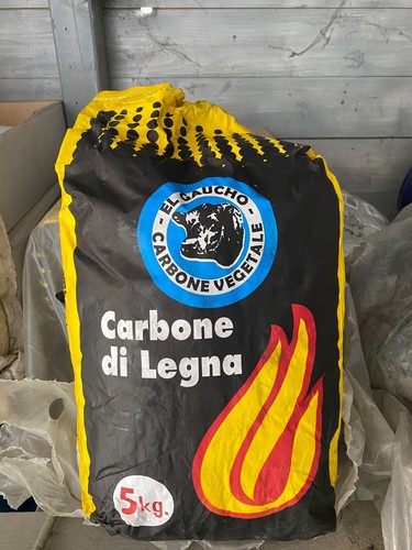 Carbone legna vegetale - di,
