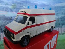 Furgone Ambulanza Fiat 1/43 NZG (Germania)