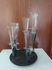 Bicchieri con base in ferro