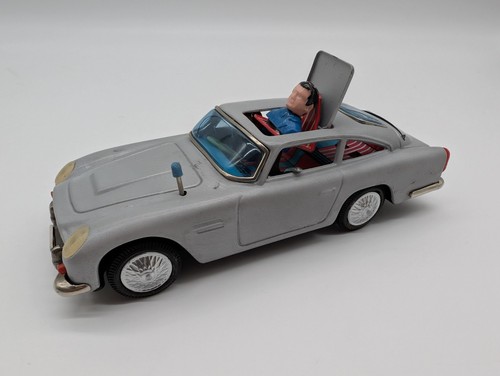James bond 007 - james, martin