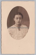 Junge Frau Portrait - Atles