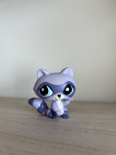 Littlest pet shop racoon - pet,