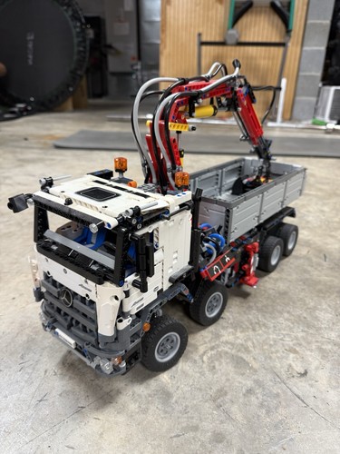 Lego technic mercedes benz - lego,
