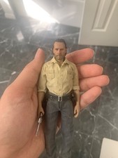 Figurina Rick Grimes 1/12