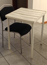 tavolino in acciaio da esterno bianco quadrato, l = 55 cm, h = 72 cm