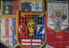 Gagliardetti di partite di calcio, grandi, anni 90 e 2000