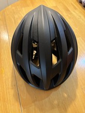 Casco da ciclismo su strada