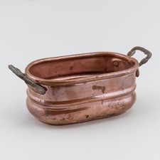 Caldaia in rame lucido antica