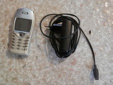 Vecchio TELEFONO SONY ERICSON modello 1130202-BVGAGBG cellulare telefonino di da