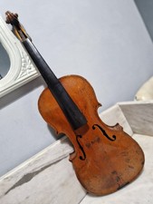 Antico violino Jacobus Stainer da restaurare