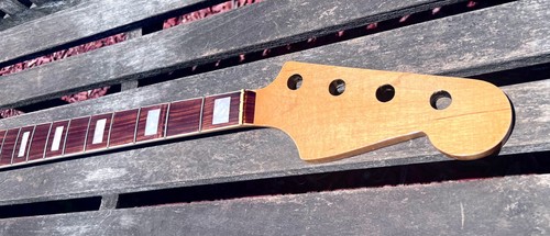 Jvg neck jazz - jvg, rilegato