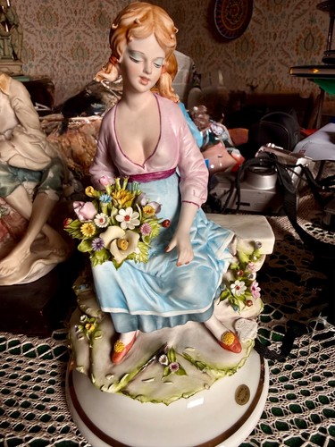 Statua porcellana capodimonte - statua,