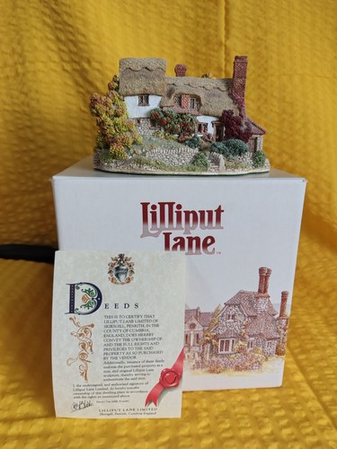 Lilliput lane orchard farm - lilliput,