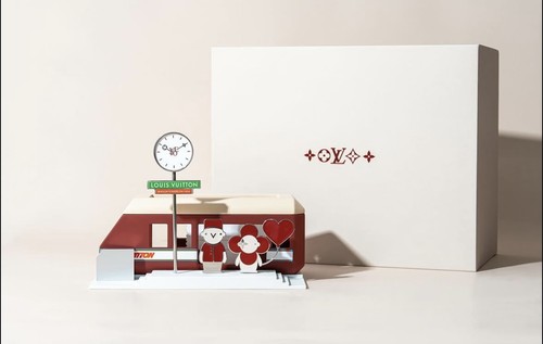 Louis vuitton train station - louis,