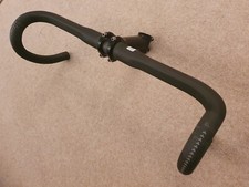 Manubrio e stelo in fibra di