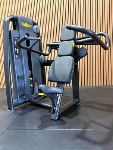 Technogym selection pro pressa - selection,
