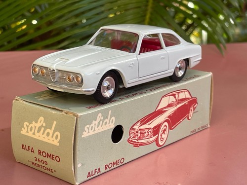 Solido alfa roméo 2600 coupé - alfa,
