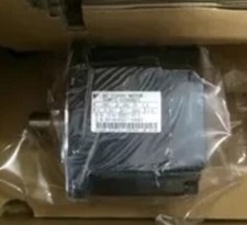 1PZ SERVOMOTORE YASKAWA NUOVO