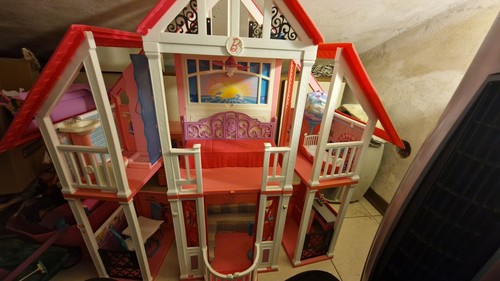 Villa barbie - villa, e