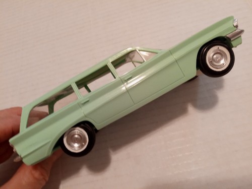 Oldsmobile station wagon - oldsmobile, f-85