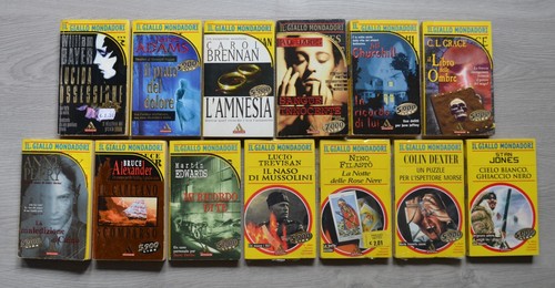 Lotto stock libri giallo - stock,