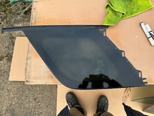 Vetro lunotto laterale