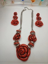 Set Gioielli Sodini di Carattere - Collana e Orecchini a Roselline Rosse e Argen