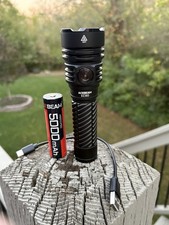 TORCIA LED ACEBEAM BLACK EC90 LUNGA AUTONOMIA + BATTERIA + CAVO USB-C + FONDINA