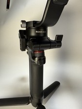 DJI RSC 2 Stabilizzatore per Fotocamere Mirrorless e DSLR +Supporto Pieghevole