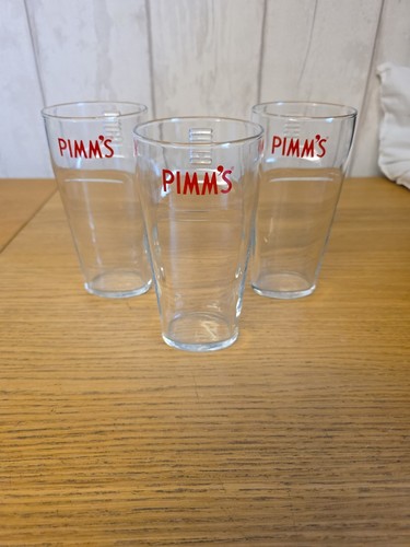 Pimm official half pint - half,
