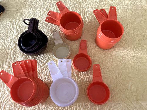 Scegli misurini tupperware - scegli, tu!
