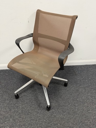 Herman miller setu sedia - herman,