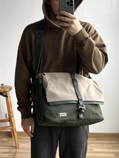 Borsa media messenger