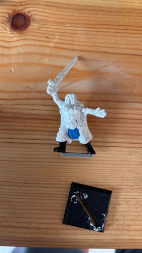 Warhammer quest barbarian hero - quest,