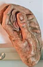 SCULTURA terracotta, mano con fiore, dimensioni 10x5 pollici, vintage