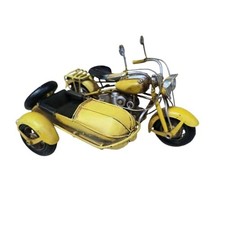 Moto d'epoca in metallo con