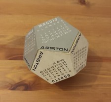 Calendario pubblicitario Vintage Elettrodomestici Ariston 1965 Dodecaedro 
