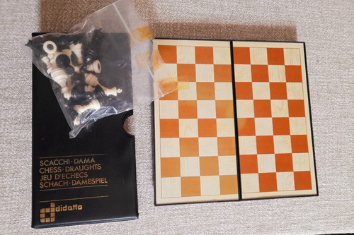 Scacchiera gioco dama - gioco,