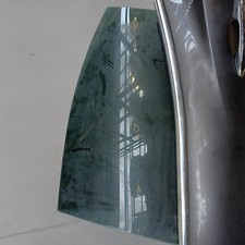 Vetro finestrino porta