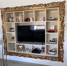 parete attrezzata tv stile barocco. 