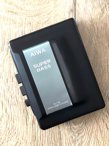 Aiwa super bass - aiwa,