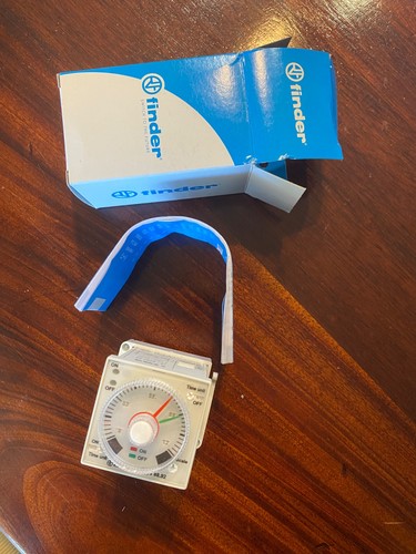 Relè temporizzatore finder - temporizzatore,