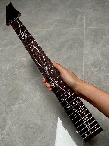 Manico per chitarra - , elettrica