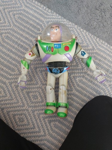 Raro 2001 buzz anno luce - raro,