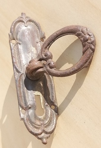 Vecchio antico metallo ferro