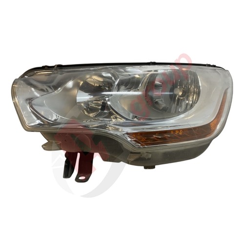 Faro anteriore lato - anteriore,