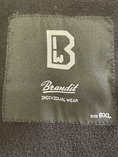 Giacca con cappuccio