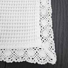 Coppia di asciugamani bianchi